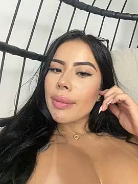 KimberlyWalton লাইভ XXX চ্যাট