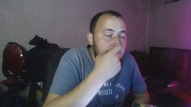 BIG-COCK-OMG – webcam-show