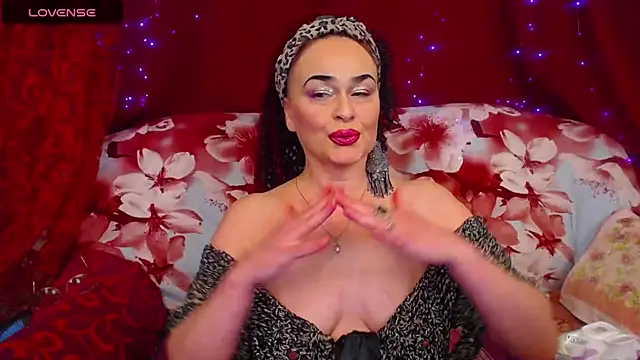 hotzlata Chat XXX live
