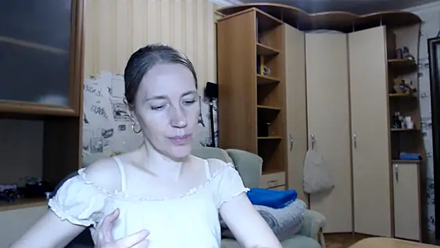 XXX chat uživo modela Javelinka