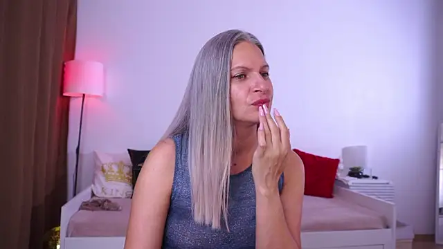 Živý XXX chat SweetLilTrouble