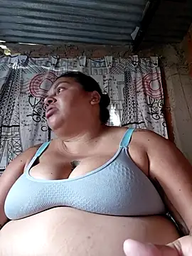 Chatroom XXX en direct de Juli_Powl