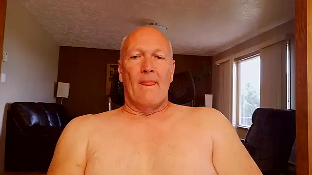 BasicAnt live XXX chat
