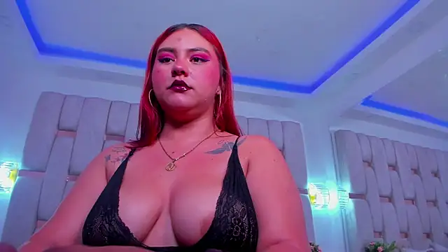 Chatroom XXX en direct de miia_blumm