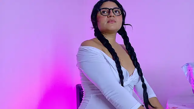 ayheleensexygirl- – Naživo XXX chat