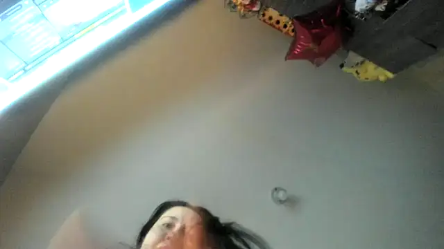 cami_hot_tits 现场XXX聊天