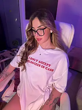 Czat XXX na żywo – Yaii_