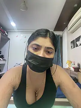 yumna's Live XXX Chat