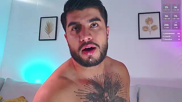 dylanspencer28's Live XXX Chat