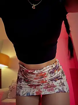 ChloeeCoxx 即時 XXX 聊天