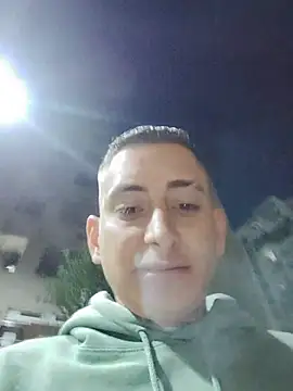 XXX chat uživo modela Tiger_cryad