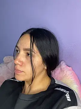 Marianahb-e's Live XXX Chat