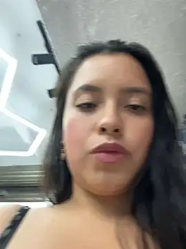 Miss_Bella_Flame's Live XXX Chat