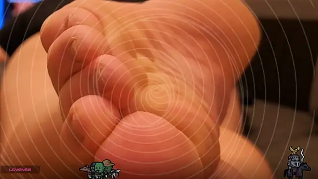 צ'אט XXX בשידור חי של niatonoori