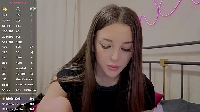 צ'אט XXX בשידור חי של JennyRuthJP
