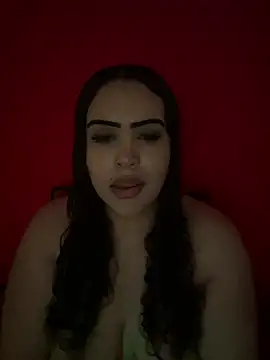 צ'אט XXX בשידור חי של iTrapXXX