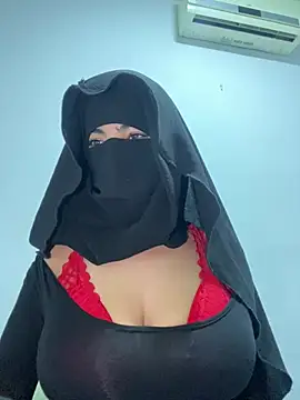 XXX chat uživo modela Hijabi_HotGirls