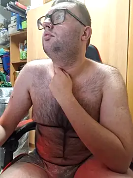 Javier_bear Live XXX-chat