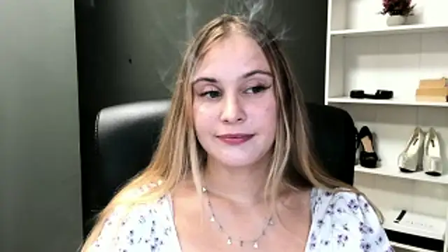 kitty_valeria – Live XXX-chat