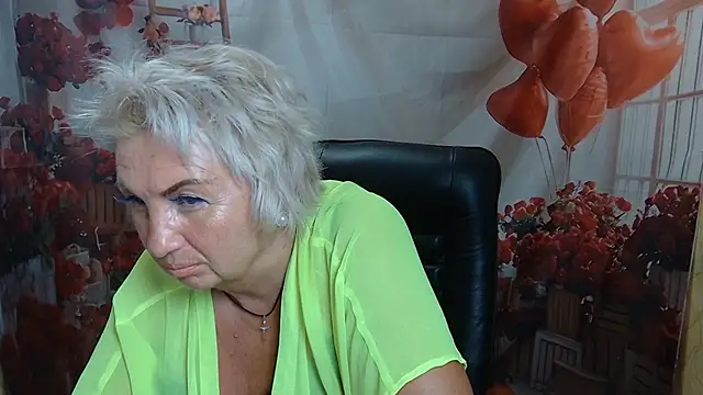 دردشة RenataDaster الجنسية المباشرة
