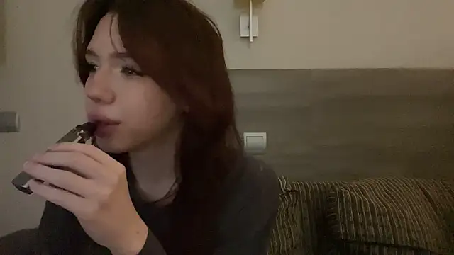 Chat +18 de moonlure ao vivo