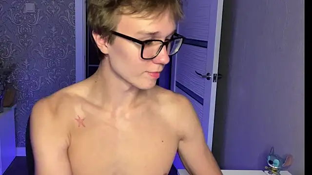 yyyyesssbb XXX чат на живо