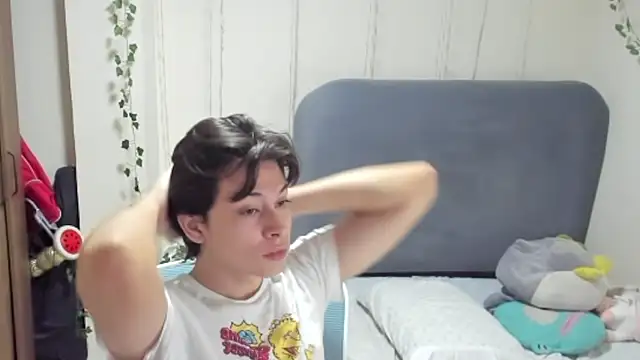 Felixzyn Adlı Modelin Canlı XXX Sohbeti
