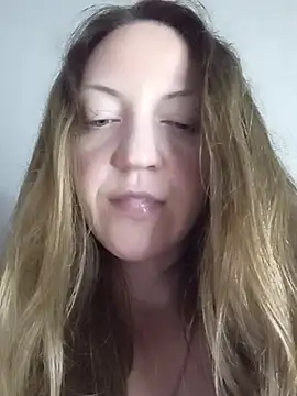 KattyLuuu's Live XXX Chat