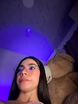 Eveliin_ruiz's Live XXX Chat