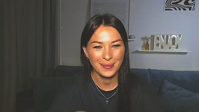 دردشة AlexaSven الجنسية المباشرة