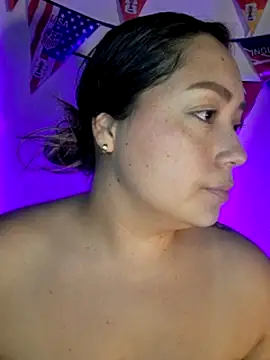 Heidy-cute Live XXX Chat