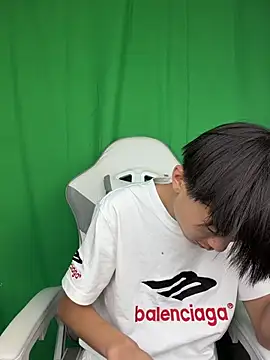 DD-101 live XXX chat