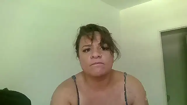 JustLacyRae Adlı Modelin Canlı XXX Sohbeti