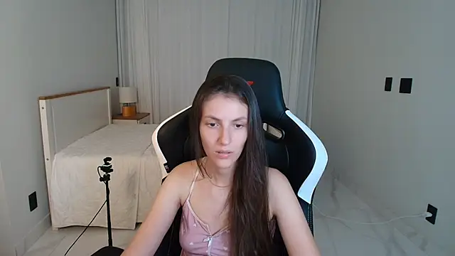 upssnowy's Live XXX Chat