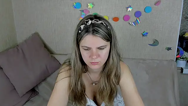 Chat +18 de Zorianaa ao vivo
