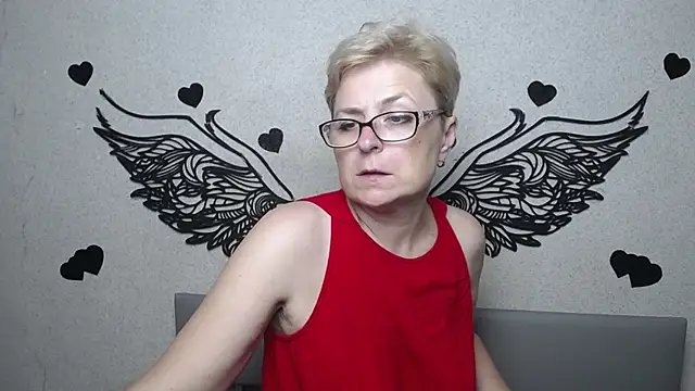 EmiliaGree élő XXX-chatje
