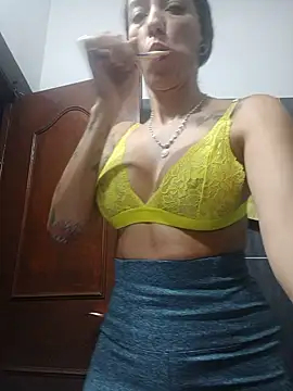 LunaZambrano Obrolan Langsung XXX