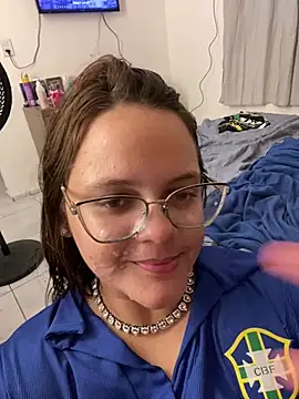Laryssinha_69 élő XXX-chatje