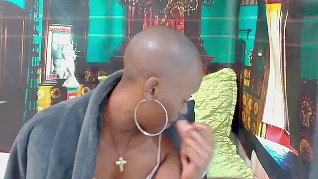EbonyOlive69のライブXXXチャット