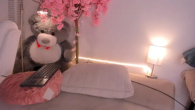 Chat XXX en directo de kitty_miaa