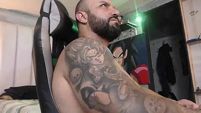 XXX chat uživo modela bardock_1