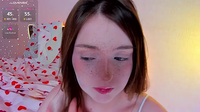 lexxxxxxi XXX чат на живо