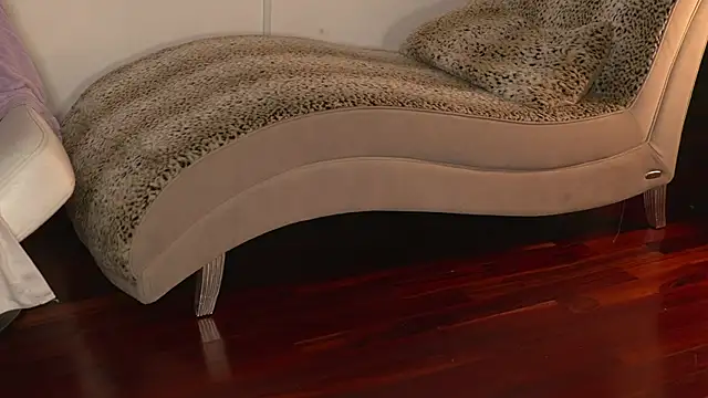 Katyerave Live XXX-Chat