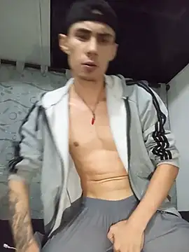MateoCollins2026 即時 XXX 聊天