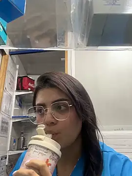 Онлайн чат XXX Sweett_Mollyy