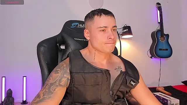 XXX chat uživo modela connorsmiith