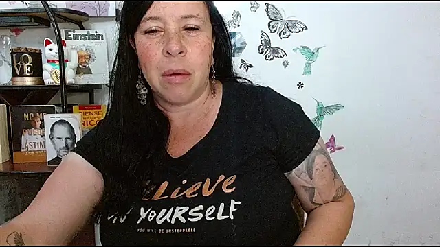 LauraMallioni Adlı Modelin Canlı XXX Sohbeti