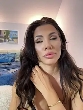 CelineReys Adlı Modelin Canlı XXX Sohbeti