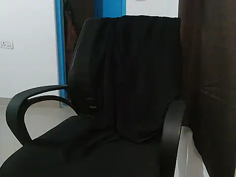 ur_sassypriya Live XXX-chat