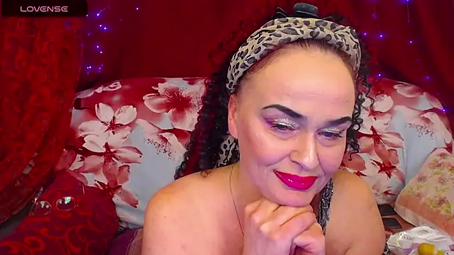 hotzlata 라이브 XXX 채팅